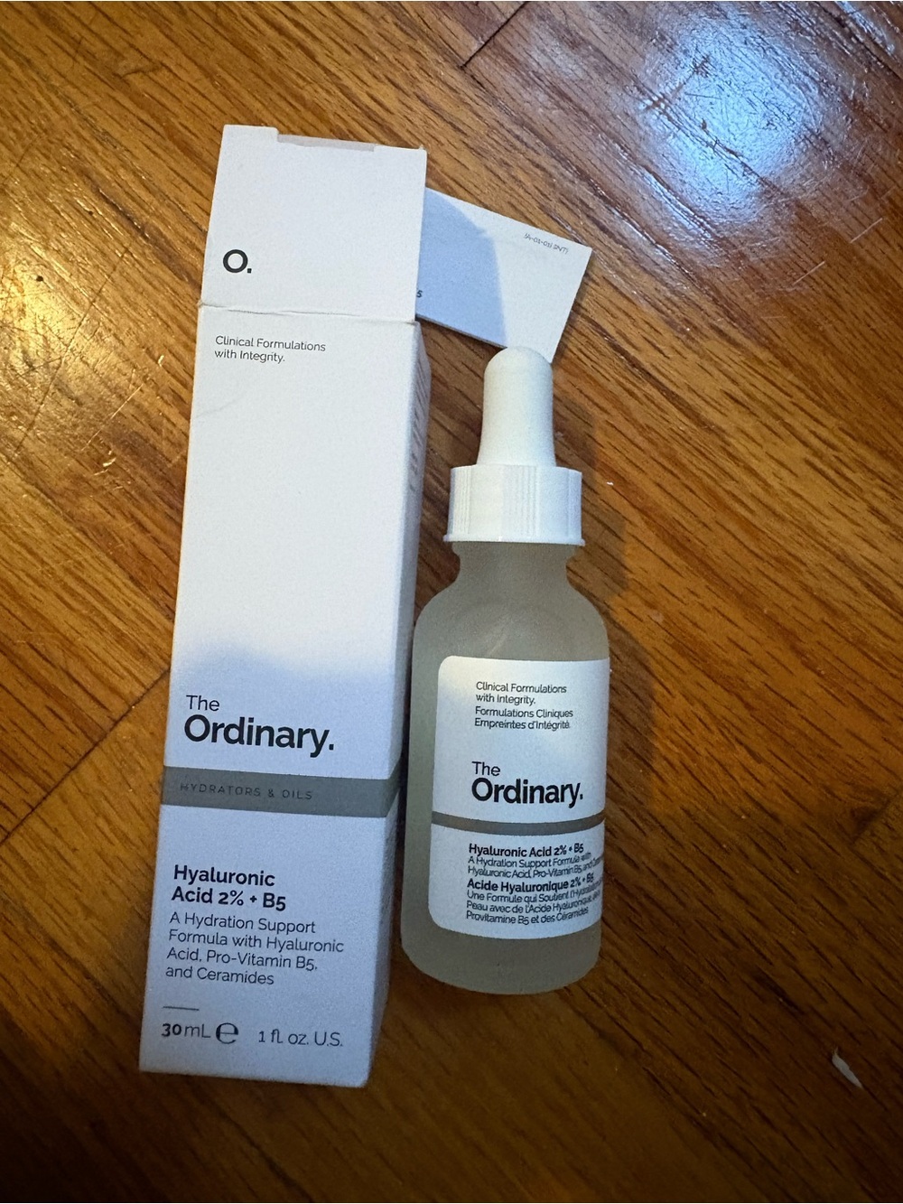 The Ordinary Hyaluronic Acid 2% + B5 Serum — White